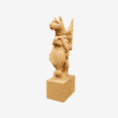 Solid Oak Hand-Carved Wyevern Heraldic Beast - H. 31 cm  Base: W.7.5 x D.11.5 cm