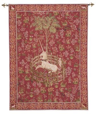Licorne Captive - Rouge Loom Woven Tapestry - 147 x 108 cm (4'10" x 3'7") - Requires Rod Size 3