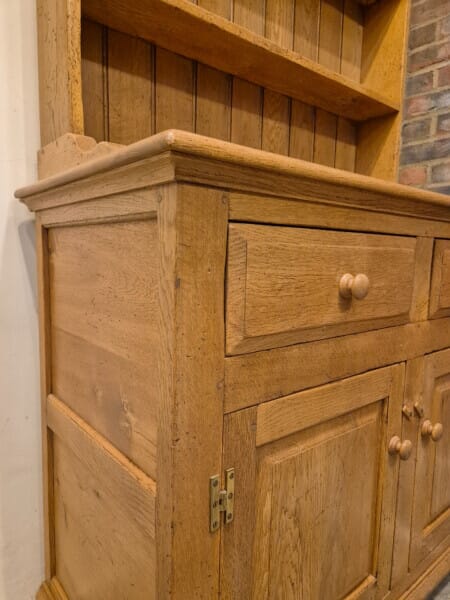 2-Door North Wales Oak Dresser & Rack - H.191 x W.107 x D. 49 cm - Last Piece Remaining!