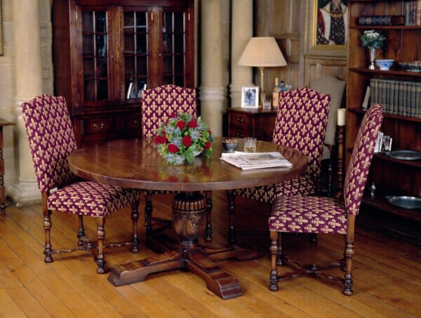 Hand-Carved Cup & Cover Oak Pedestal Table 4'6
