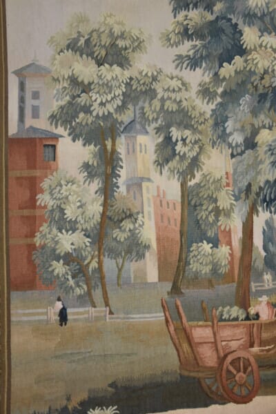 Yale College Handwoven Tapestry - 170 x 242 cm (5'7