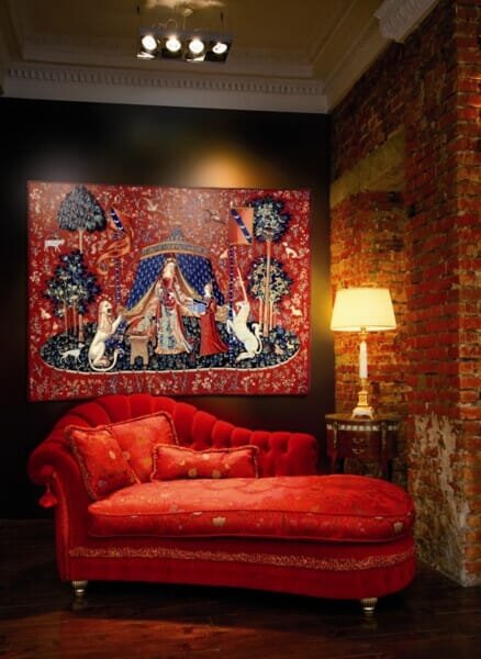 Lady with the Unicorn - Tent Loom Woven Tapestry - 122 x 165 cm (4'0