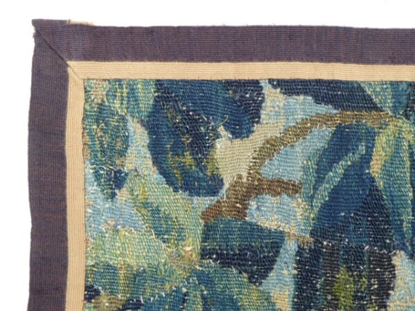 Verdure aux Chien et Oiseaux Exotiques Antique Original Tapestry - 230 x 350 cm (7'5