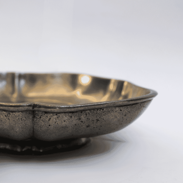 Decorative Pewter Dish - Approx. H.5 x W.27 x D.21 cm - Last Piece Remaining!